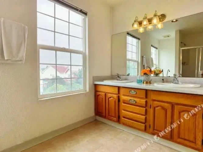 Deluxe Double Villa