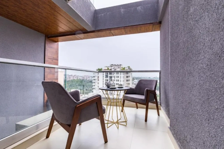 Studio with balcony