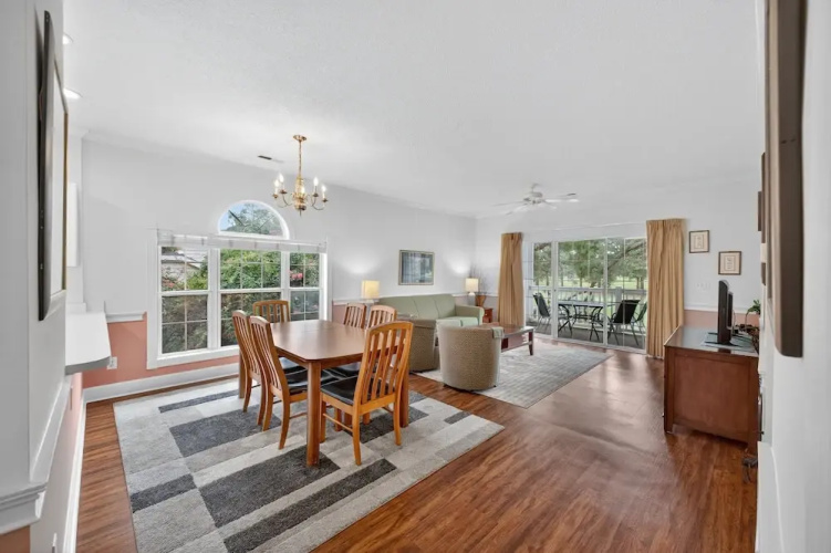 Magnolia Place 4627-201