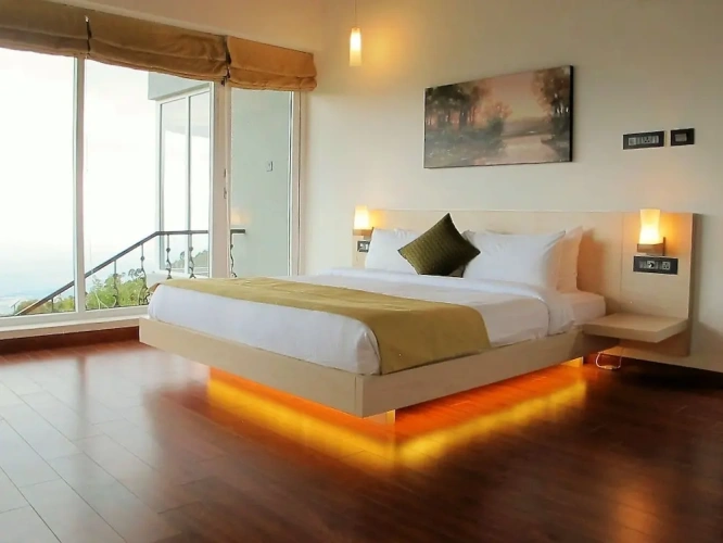 Standard room with mountain view