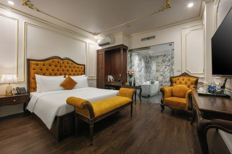 Superior Suite with balcony
