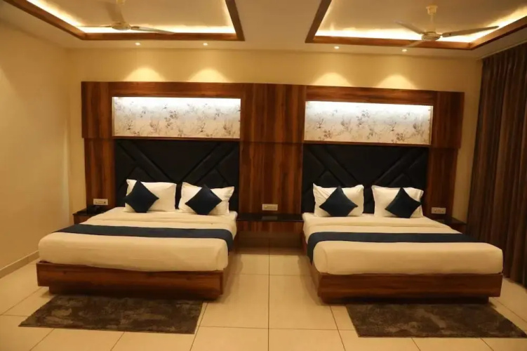 Hotel Sahil Suites
