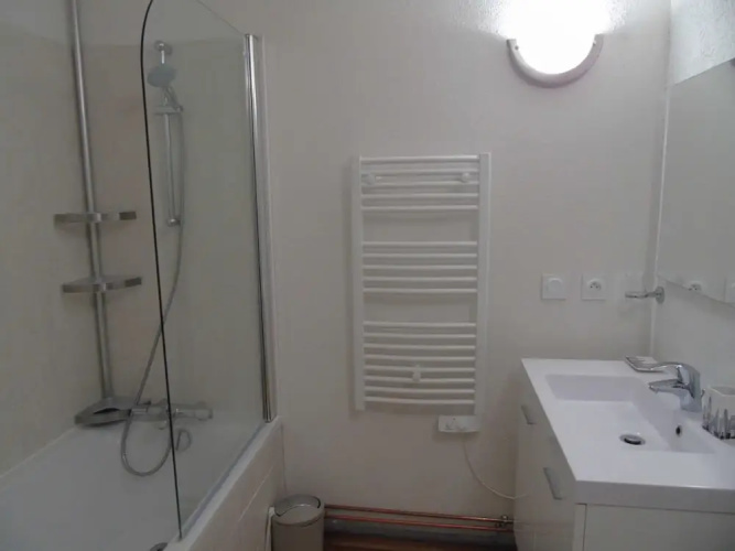Lou Services Apartment CB74 LSI 001