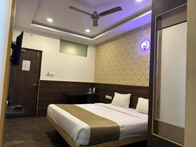 Deluxe Double Suite