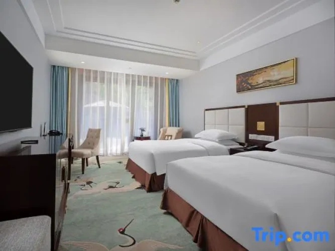 Deluxe Double Suite