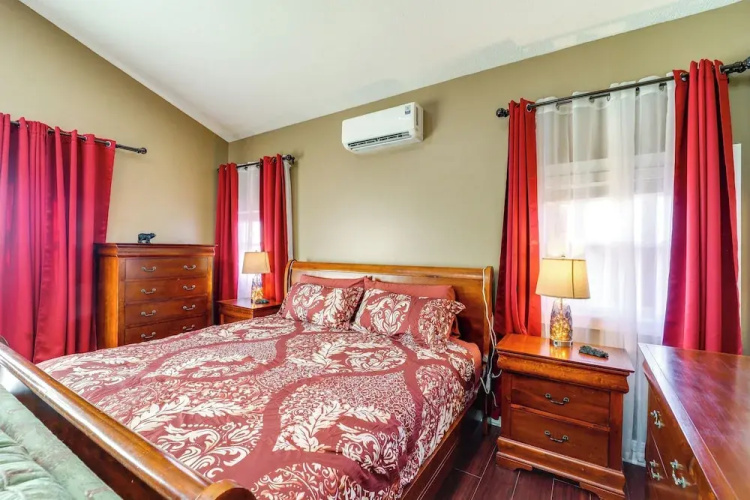 3 Mi Beech Mtn Resort: Cozy Studio w/ Deck & View!