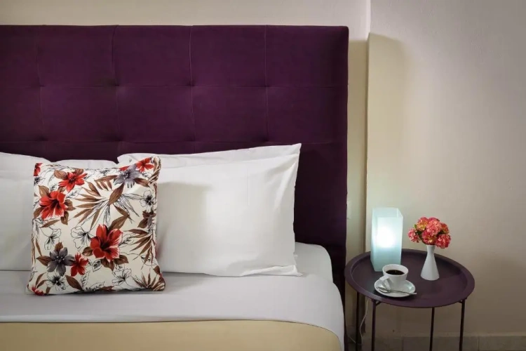 Standard Triple room with balcony