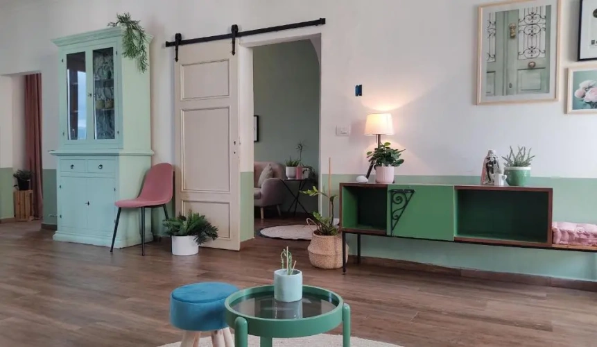 2 Bedrooms Apartment