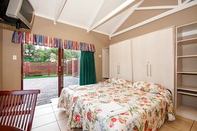 Twin Bungalow with balcony and with view