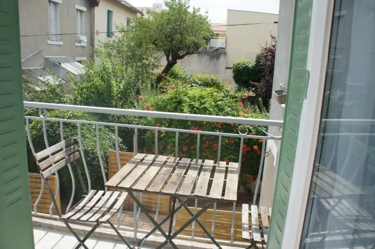 Apartment with balcony