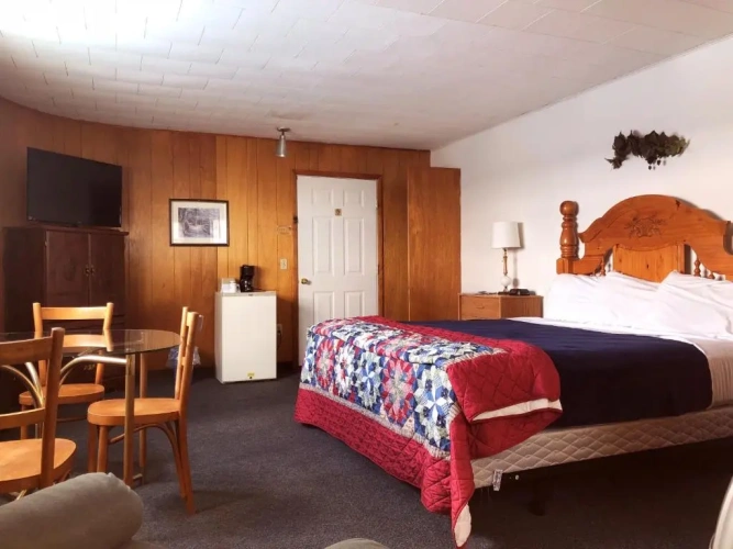 Double Suite with pool view