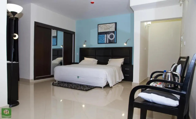 Hotel Wimbi Sun