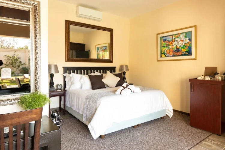 Comfort room