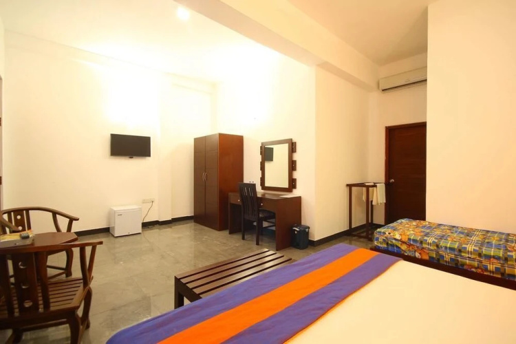 Sahasra Hotel