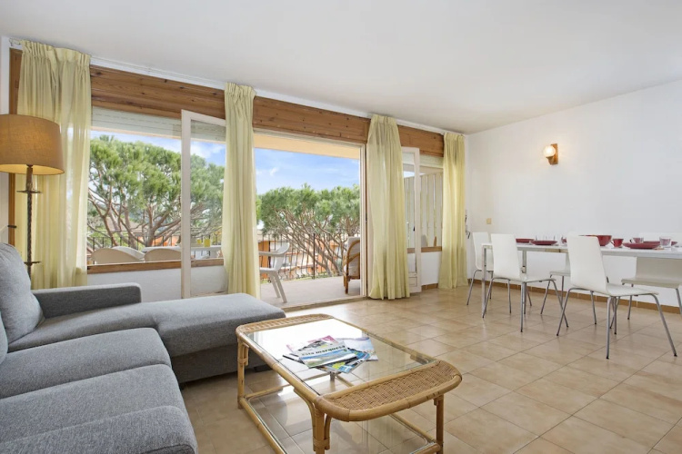 Apartment Illa 23