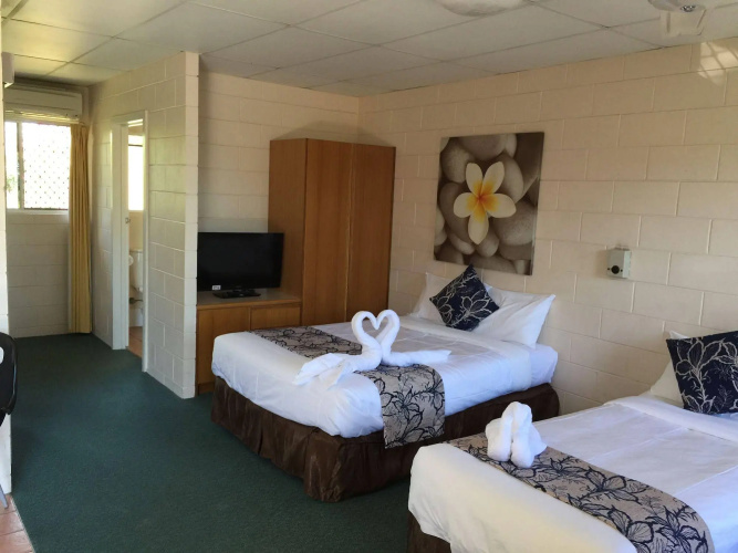 Island View Motel