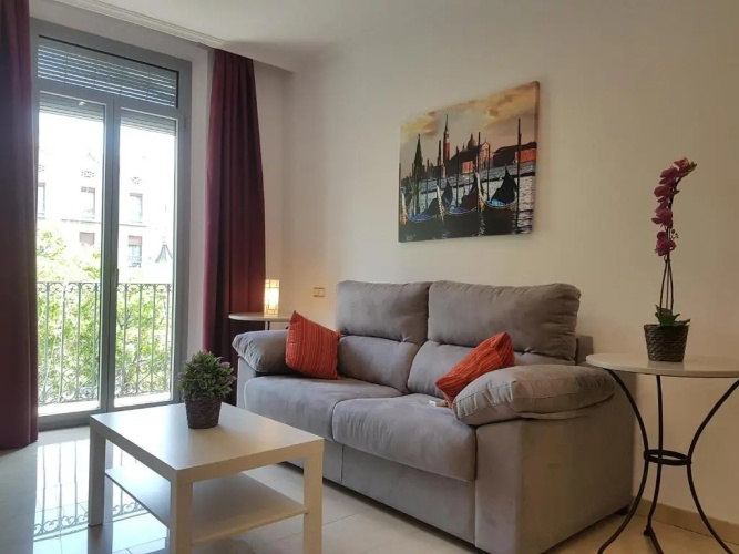 Apartsuits Tarragona Rambla Nova 24