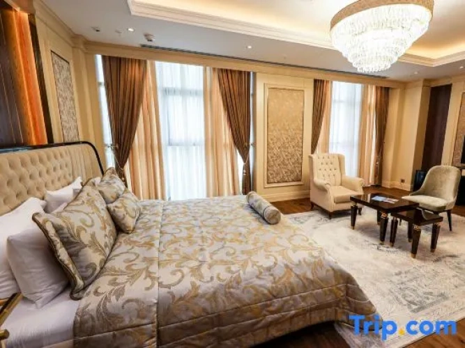 1 Bedroom Deluxe Double Suite