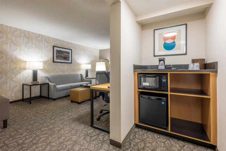 2 Bedrooms Double Suite