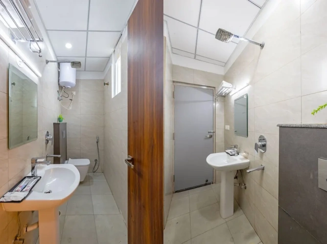 Deluxe Double room with city view