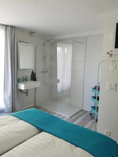 Lamana Apartments