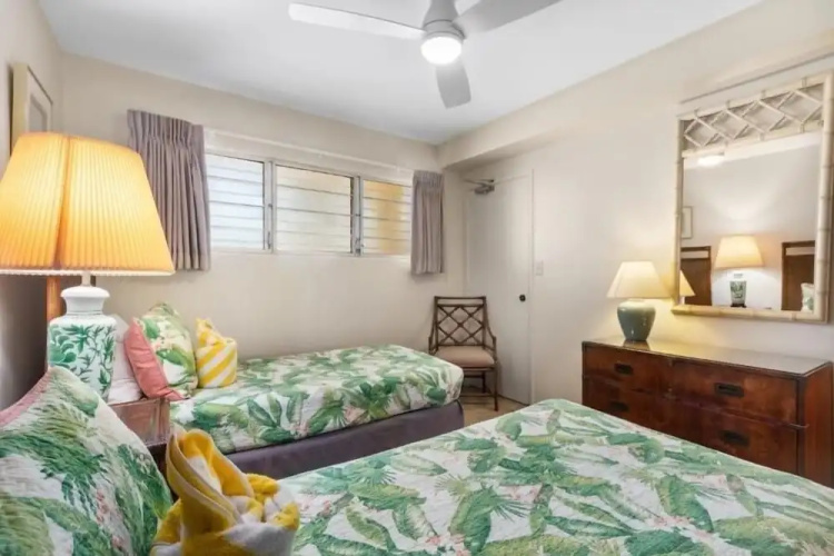 Royal Mauian, #416 2 Bedroom Condo by RedAwning