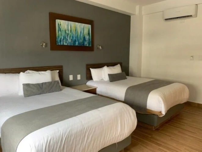 Business Quadruple room