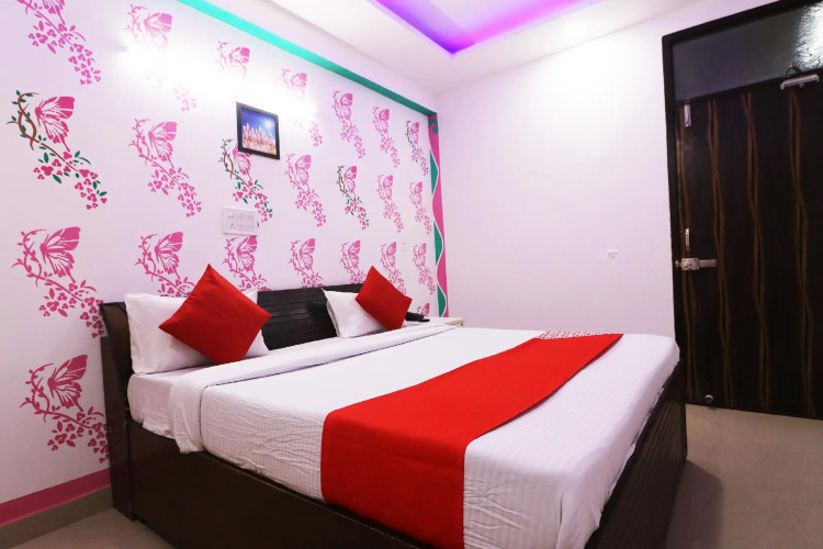 OYO 49535 P.K Residency