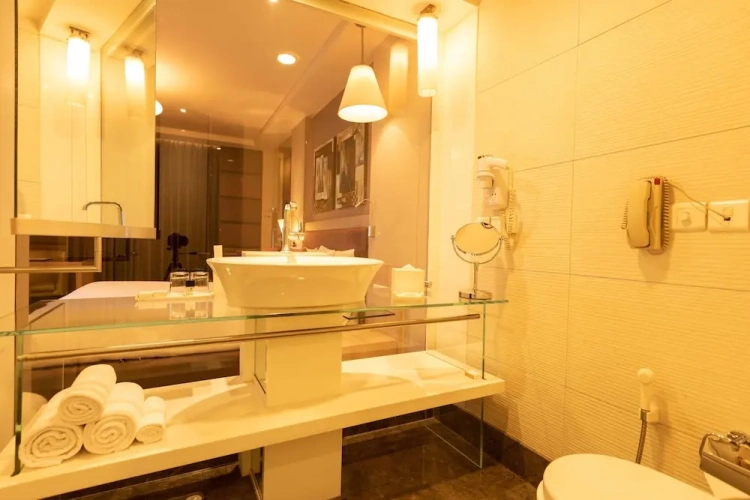 Deluxe Quadruple room