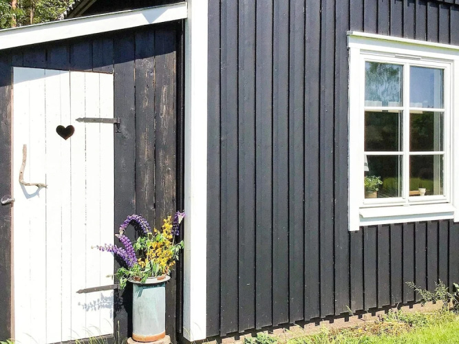 Country Cottage Near Ullared