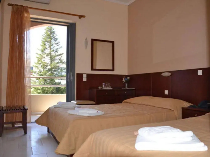 Hotel Glaros
