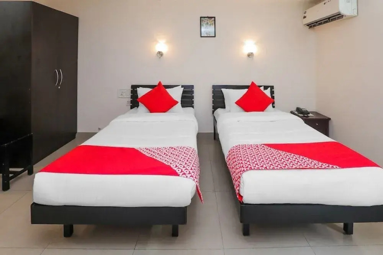 Hotel Srinivas
