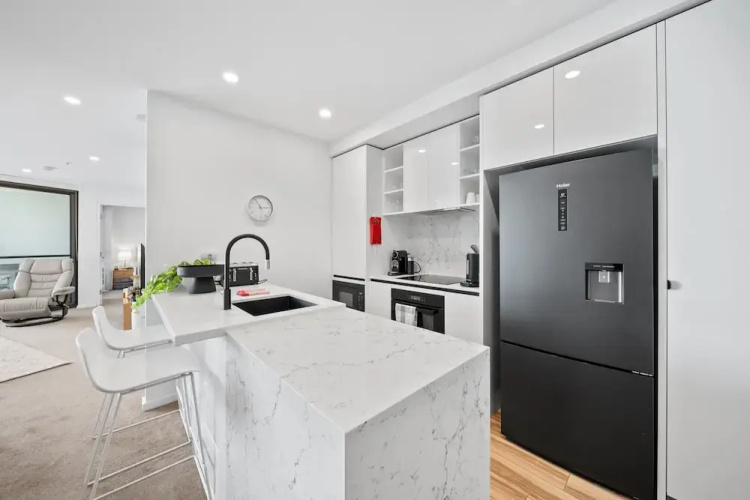 Stylish 2-bed Apartment in Canberra CBD