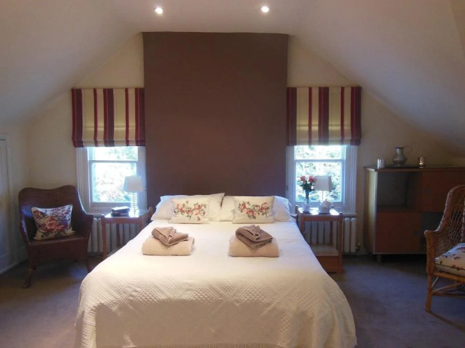Bed  Breakfast London Organic