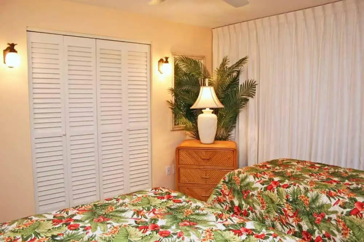 Kihei Beach #409 by Ali'i Resorts