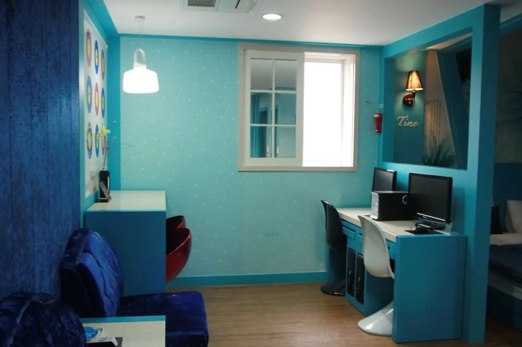 Time Motel