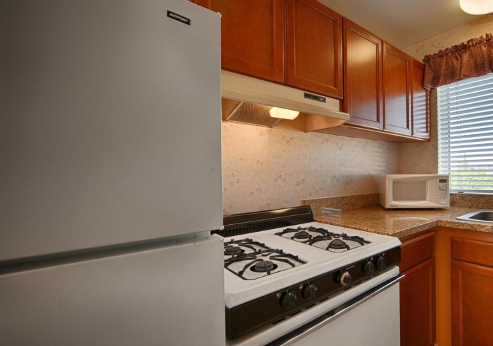 Best Western Lamplighter Inn And Suites At Sdsu photo 21