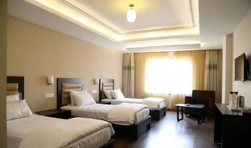 Hotel Swarnaa Paradise