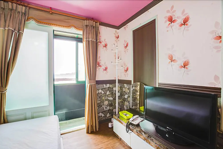 Jejugreen Beach Pension