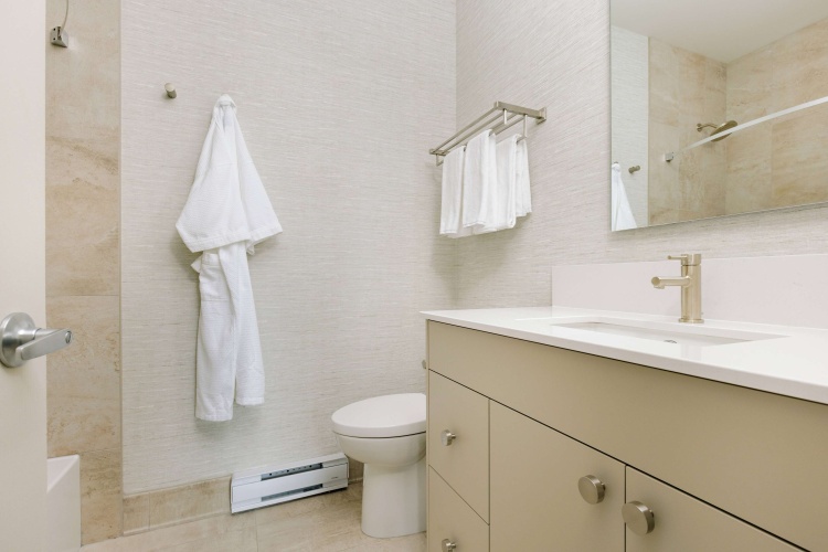 Ramada By Wyndham Penticton Hotel & Suites photo 10