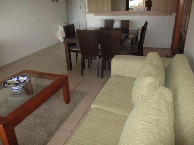 3 Bedrooms Apartment
