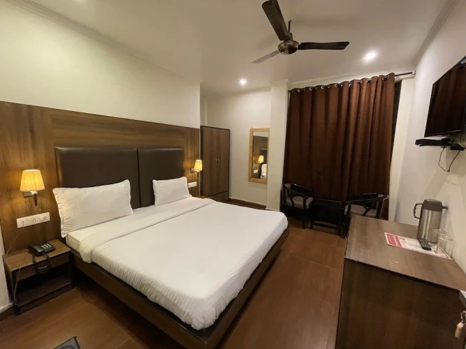 5 Bedrooms Standard room