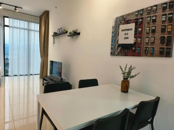 2 Bedrooms Apartment