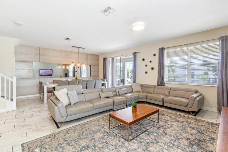 1521mc Amazing Champions Gate 8 Bedroom 5 Bath