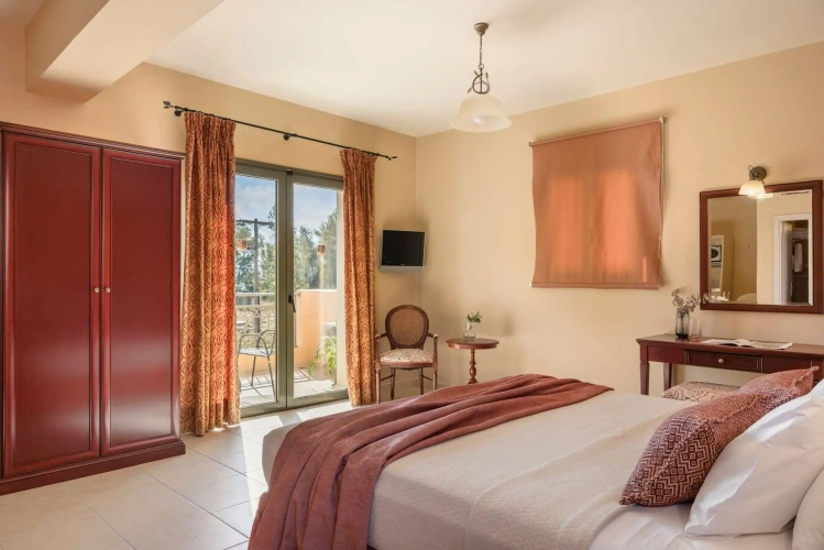 Classic Double room with garden view