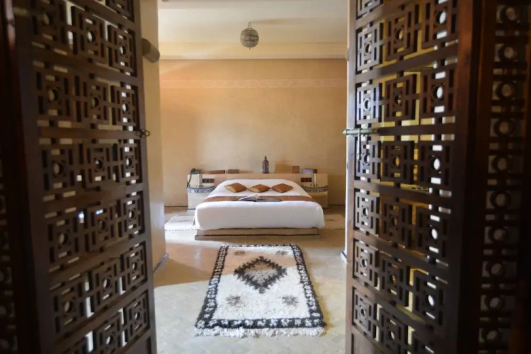 Standard Double room with view