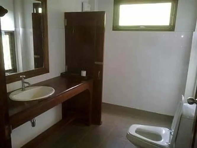 2 Bedrooms Villa