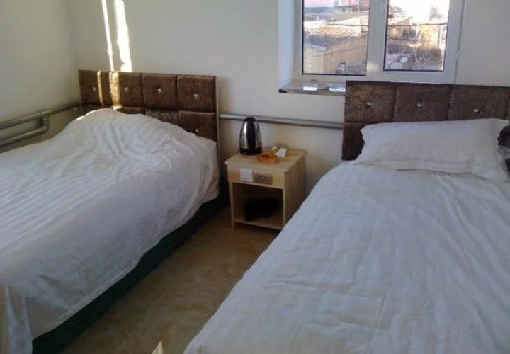 Baolong Hotel
