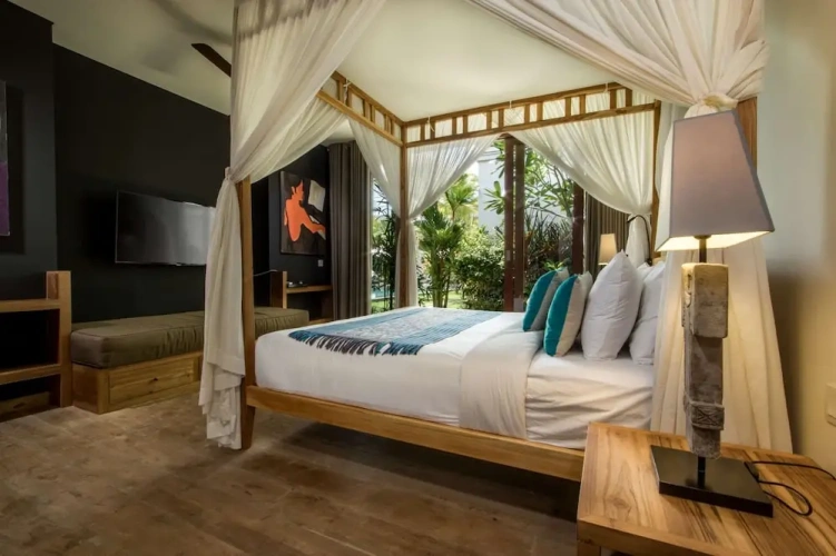 Guest rooms