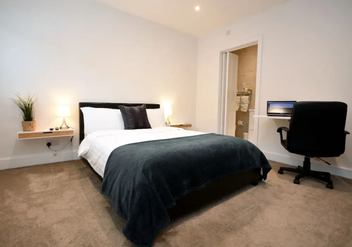 Apple Tree Place B&B